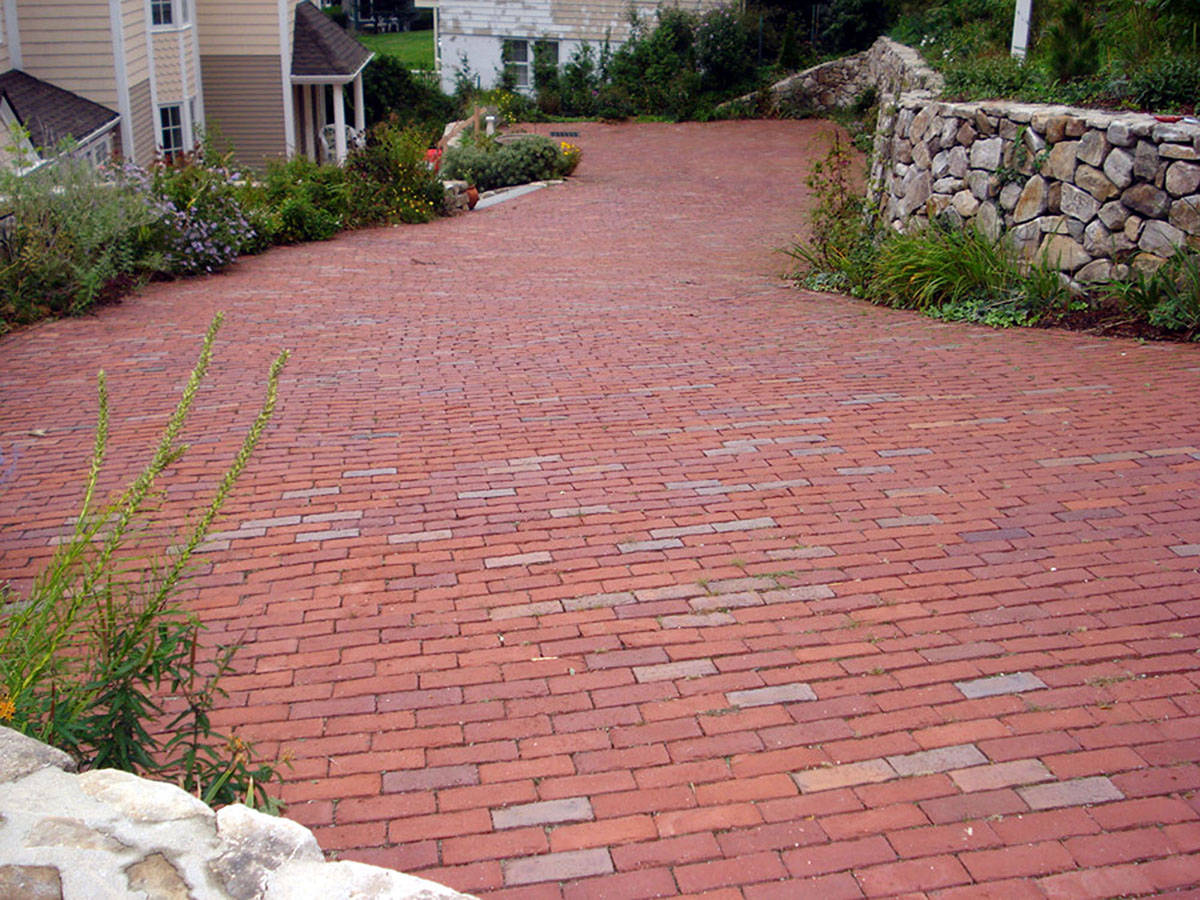 Petrillo & Son Corp. - Hardscaping Residential